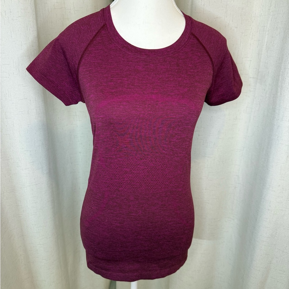 Lululemon Short Sleeve Swiftly Full Length Raspberry / Merlot Size 6